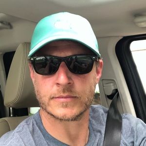 Meet your Posher, Adam